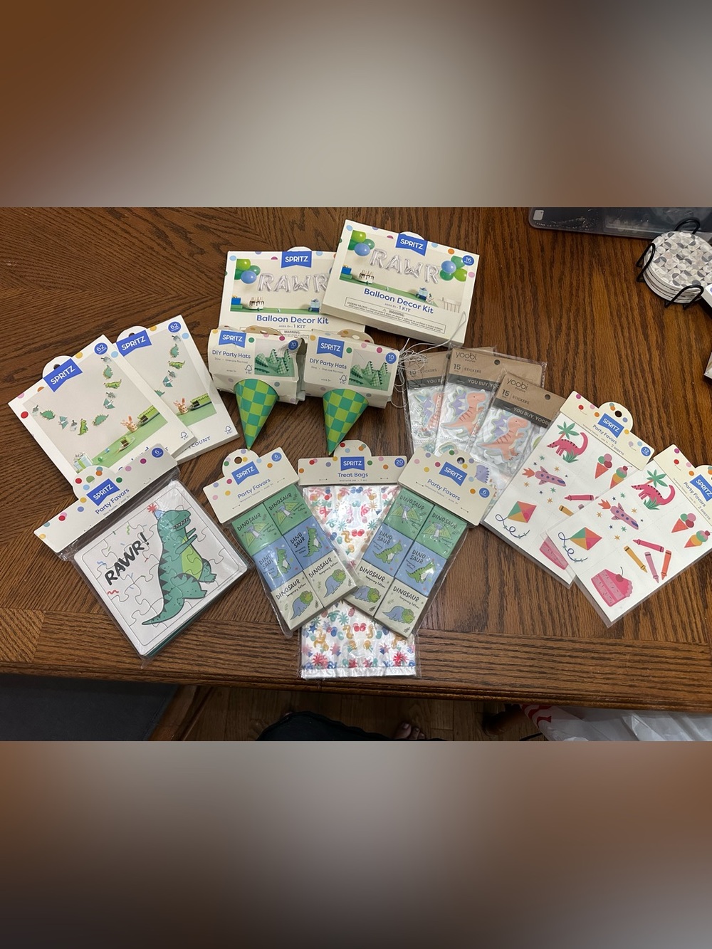 Dinosaur Party Decor Kit
